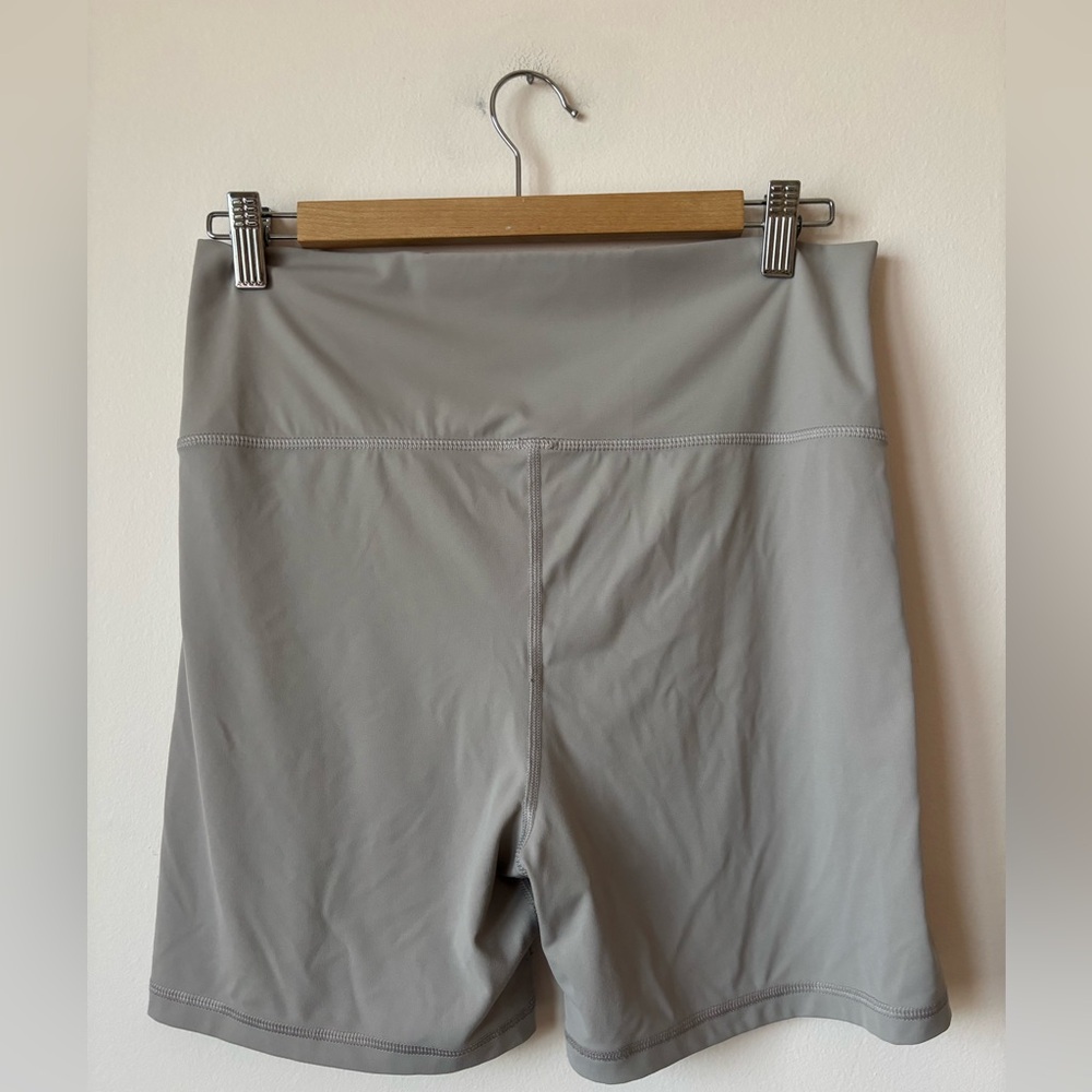 Amazon Essentials Activewear Set - Picture 5 of 8